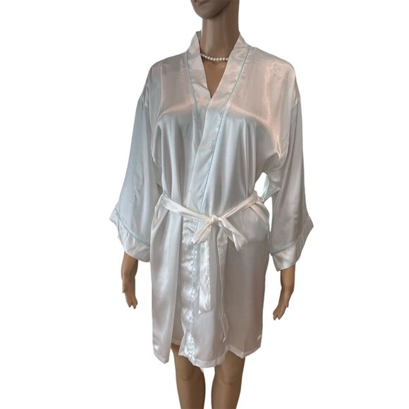 In Bloom by Jonquil "Bride" Satin Finish Robe with belt, size small - Picture 2 of 11